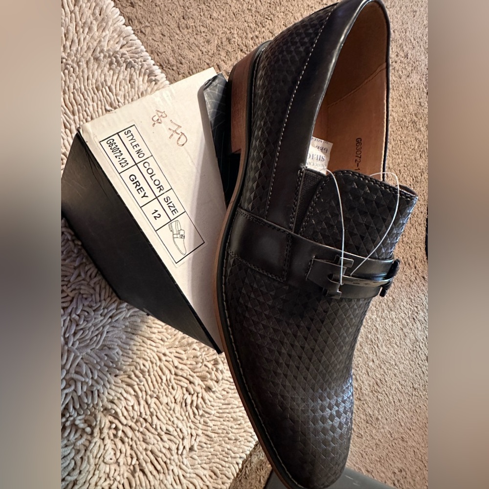 Men dress shoes